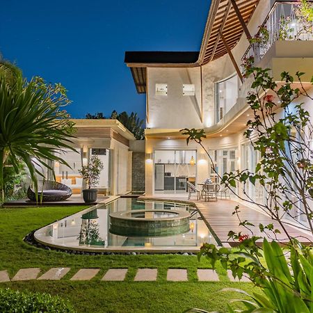 Luxury - Villa K - Central Seminyak Экстерьер фото
