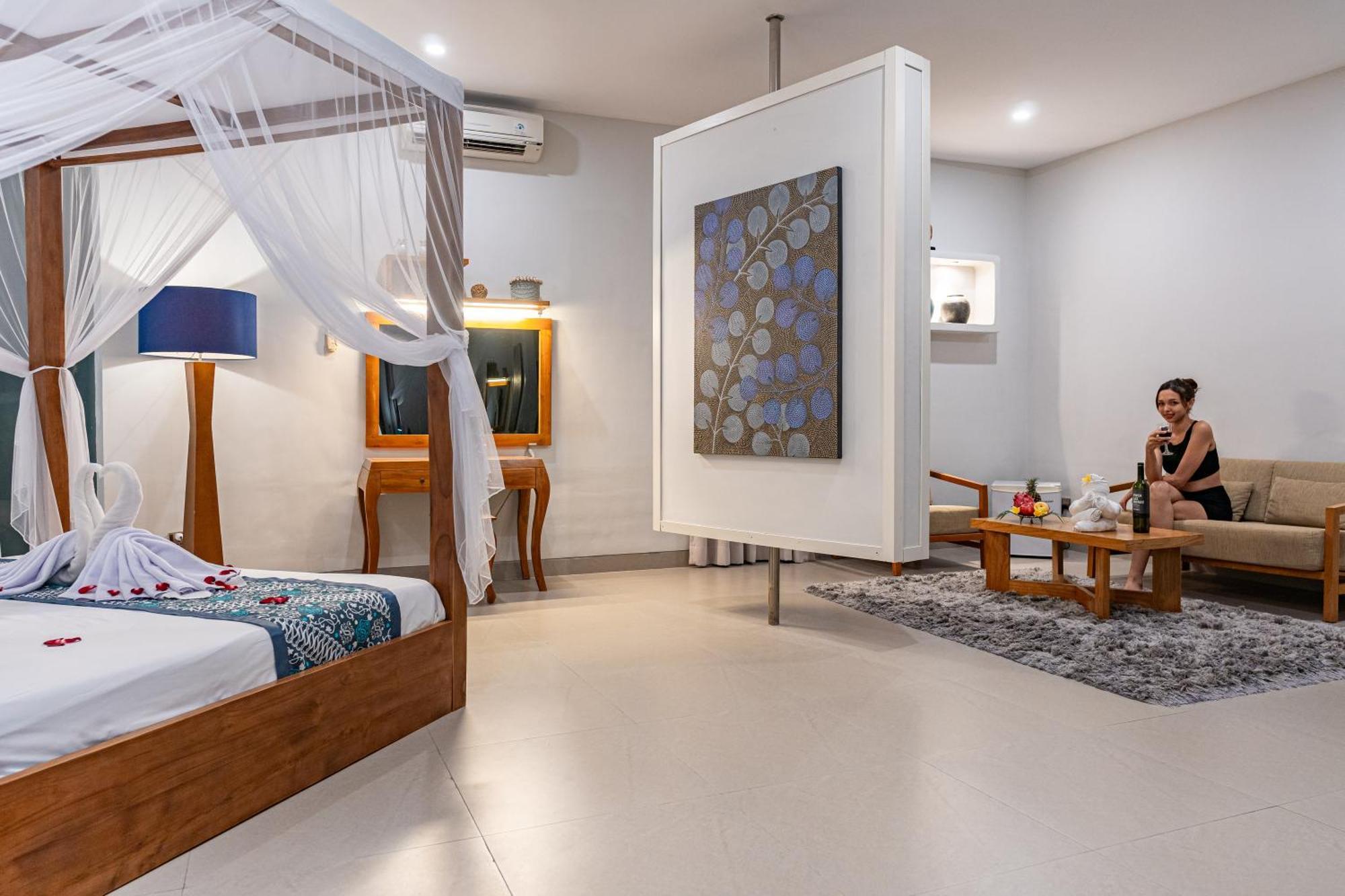 Luxury - Villa K - Central Seminyak Экстерьер фото