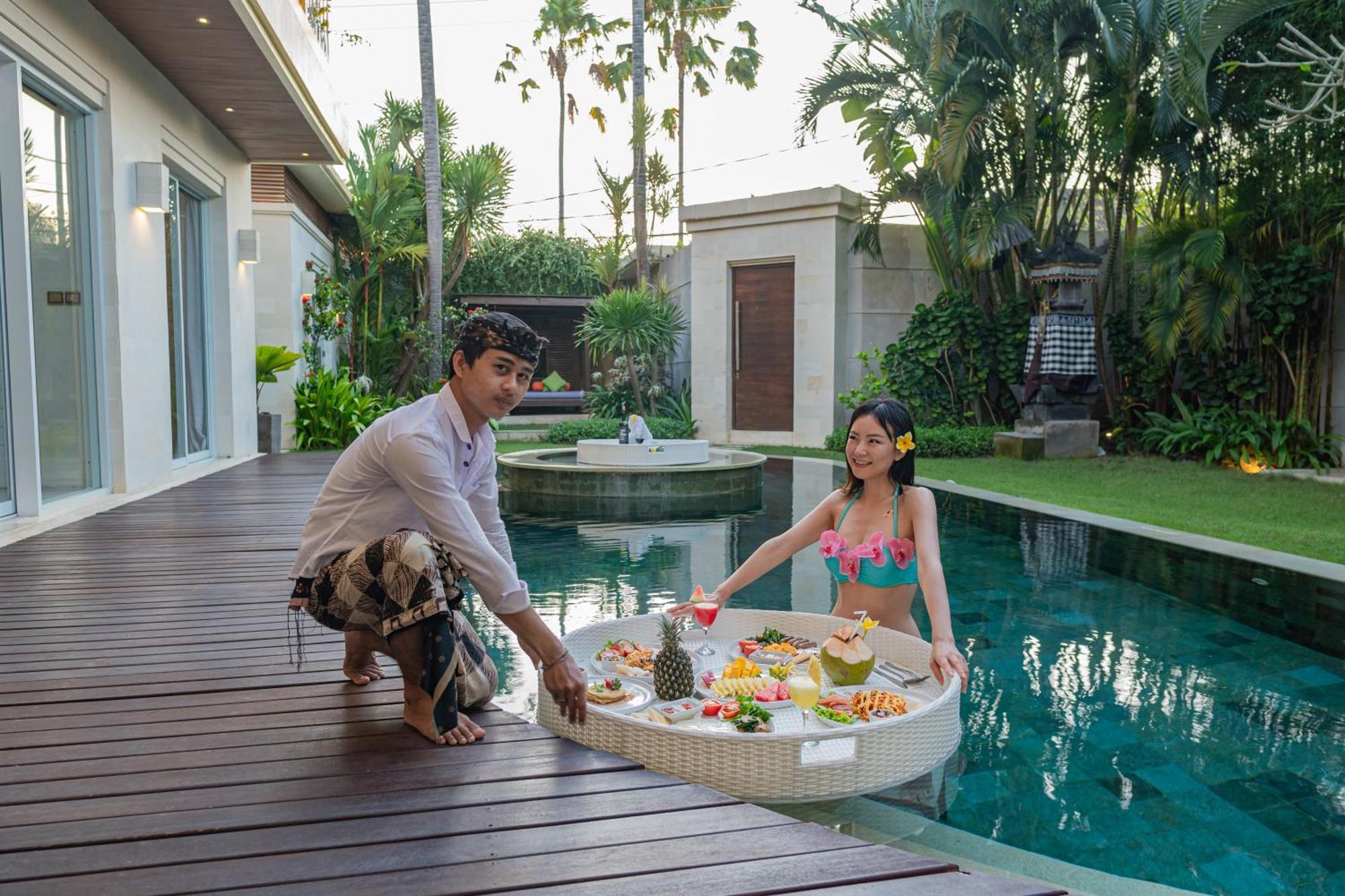 Luxury - Villa K - Central Seminyak Экстерьер фото