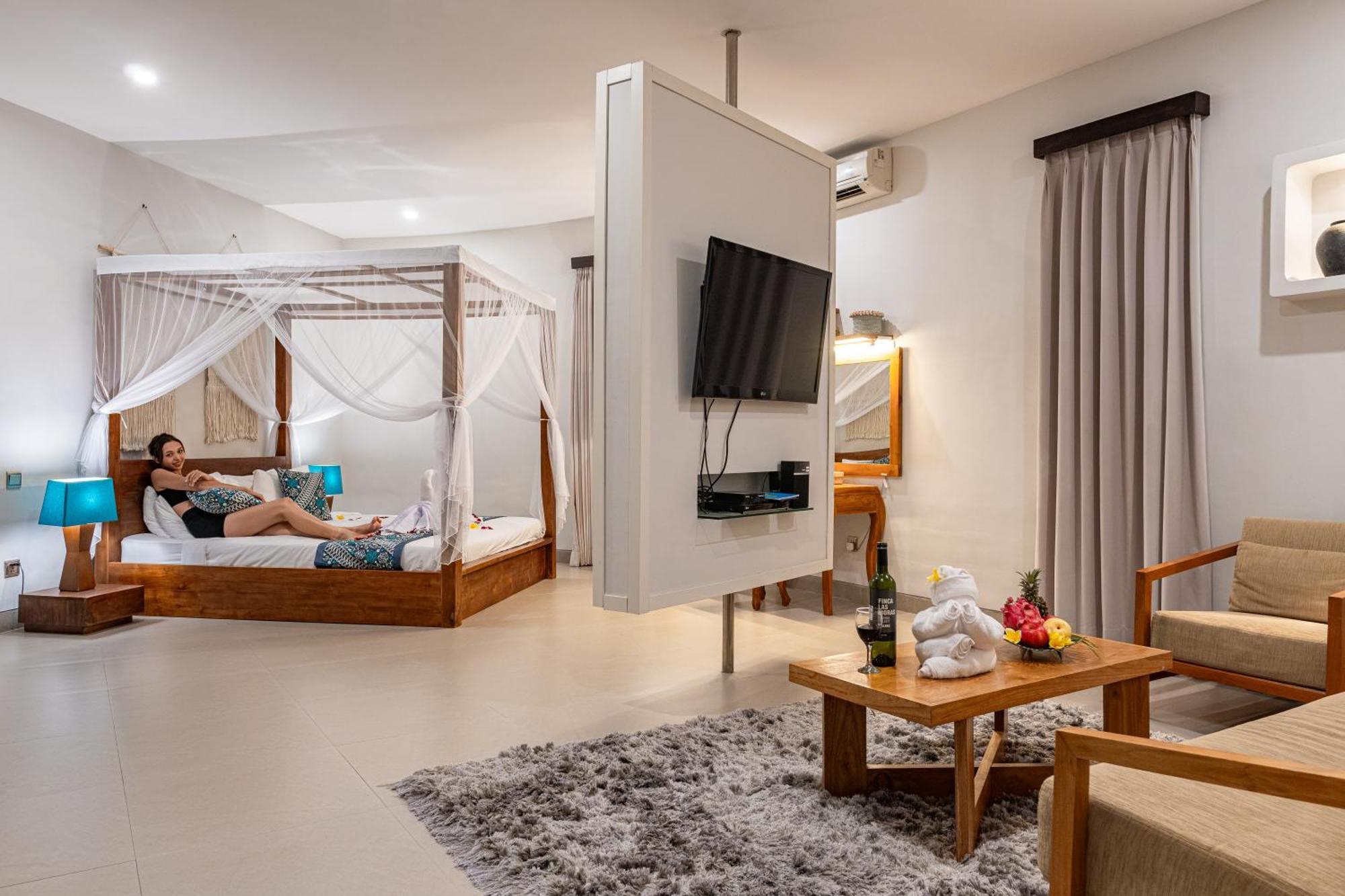 Luxury - Villa K - Central Seminyak Экстерьер фото