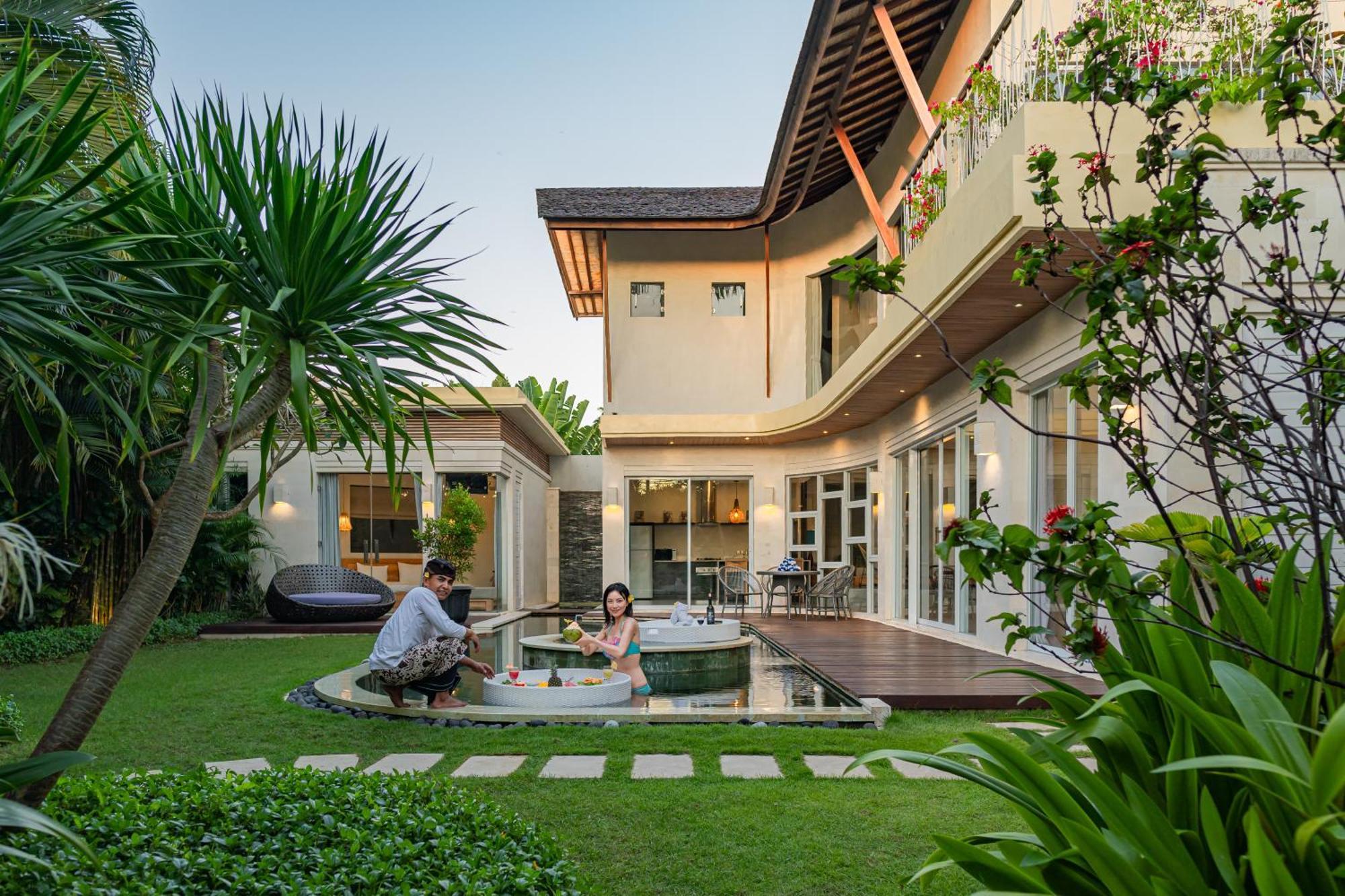 Luxury - Villa K - Central Seminyak Экстерьер фото